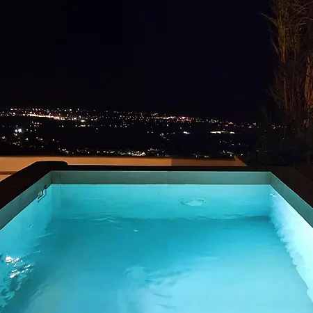 Martynou View *
